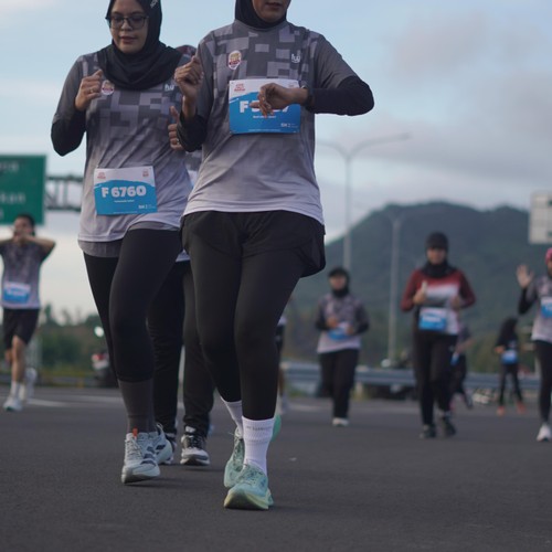 Race photo from KEDIRI HALF MARATHON 2026