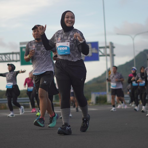 Race photo from KEDIRI HALF MARATHON 2026