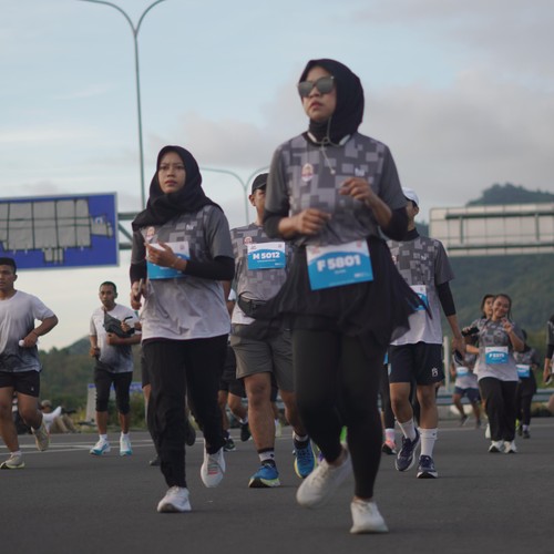 Race photo from KEDIRI HALF MARATHON 2026