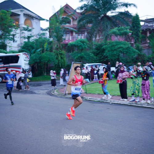 Race photo from BOGORUN 2026