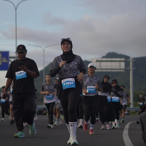 Race photo from KEDIRI HALF MARATHON 2026