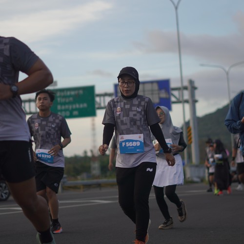 Race photo from KEDIRI HALF MARATHON 2026