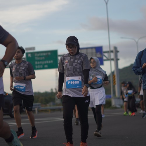 Race photo from KEDIRI HALF MARATHON 2026