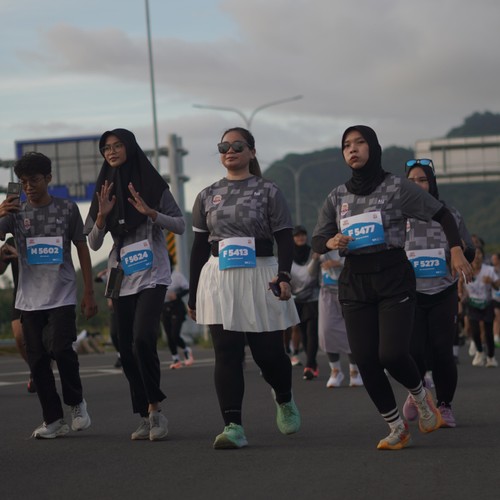 Race photo from KEDIRI HALF MARATHON 2026