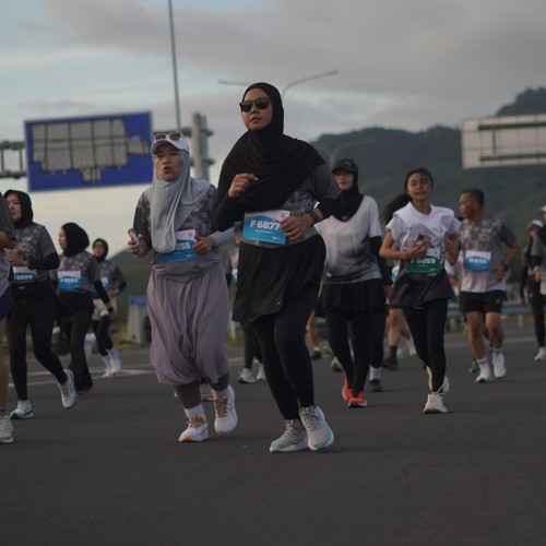 Race photo from KEDIRI HALF MARATHON 2026