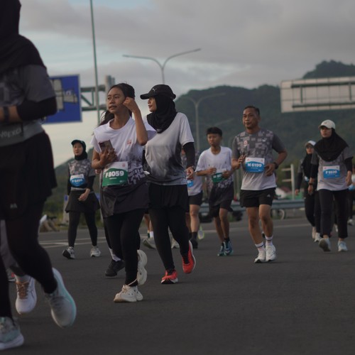 Race photo from KEDIRI HALF MARATHON 2026