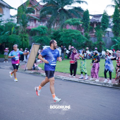 Race photo from BOGORUN 2026