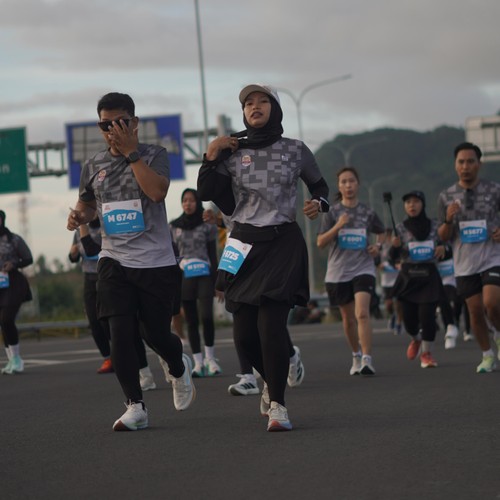 Race photo from KEDIRI HALF MARATHON 2026