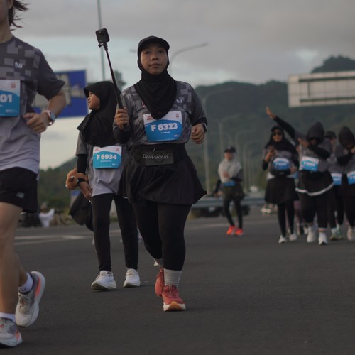 Race photo from KEDIRI HALF MARATHON 2026