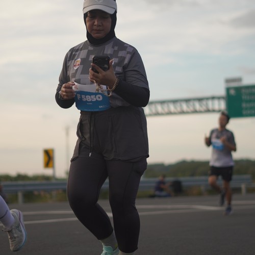 Race photo from KEDIRI HALF MARATHON 2026
