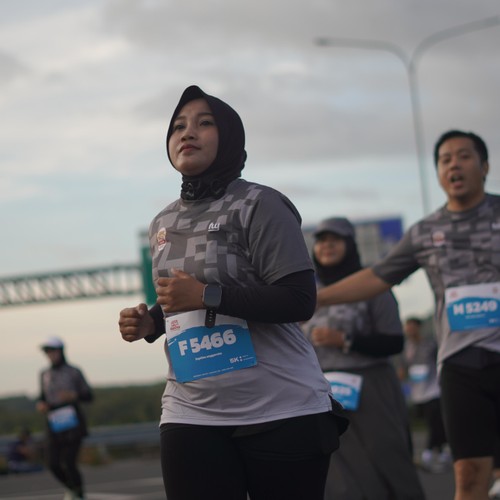 Race photo from KEDIRI HALF MARATHON 2026