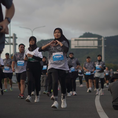 Race photo from KEDIRI HALF MARATHON 2026