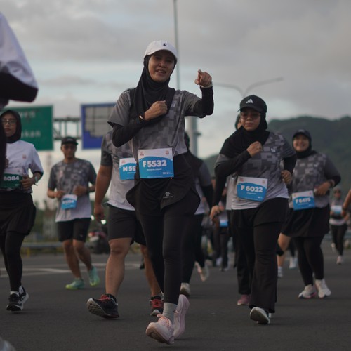 Race photo from KEDIRI HALF MARATHON 2026