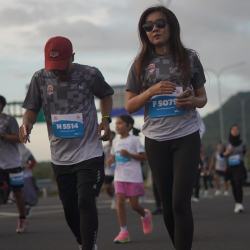 Race photo from KEDIRI HALF MARATHON 2026
