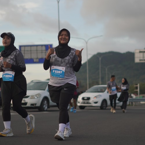 Race photo from KEDIRI HALF MARATHON 2026