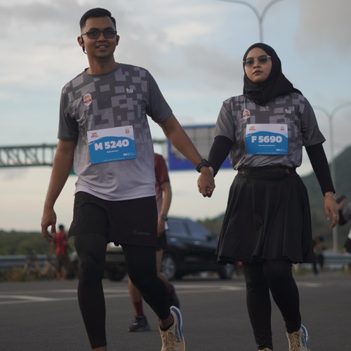 Race photo from KEDIRI HALF MARATHON 2026