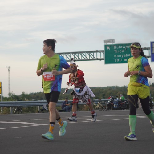 Race photo from KEDIRI HALF MARATHON 2026