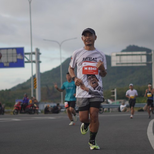 Race photo from KEDIRI HALF MARATHON 2026