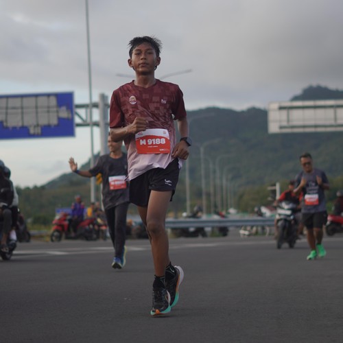 Race photo from KEDIRI HALF MARATHON 2026