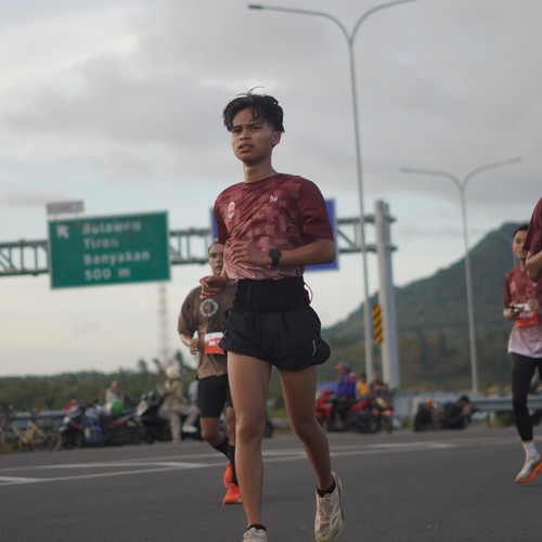 Race photo from KEDIRI HALF MARATHON 2026