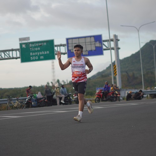 Race photo from KEDIRI HALF MARATHON 2026