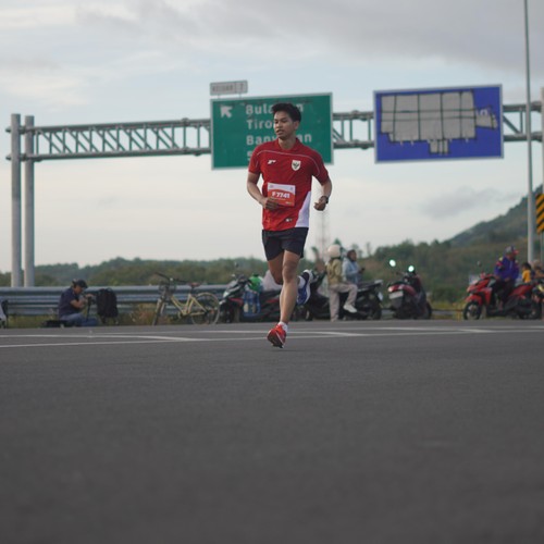 Race photo from KEDIRI HALF MARATHON 2026