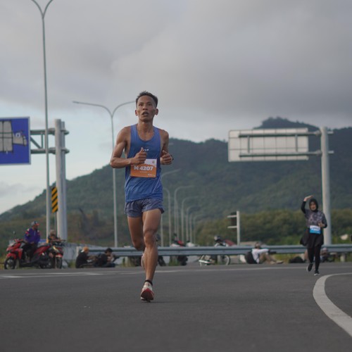 Race photo from KEDIRI HALF MARATHON 2026