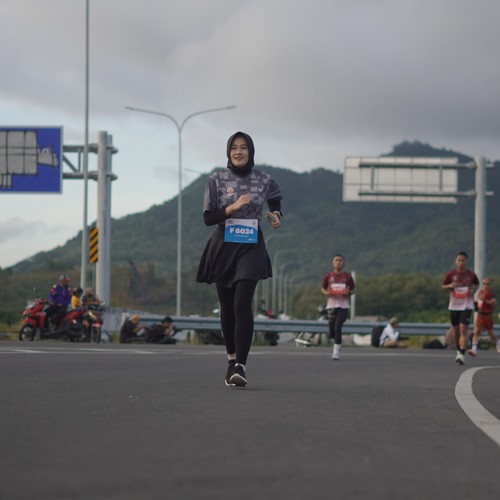 Race photo from KEDIRI HALF MARATHON 2026
