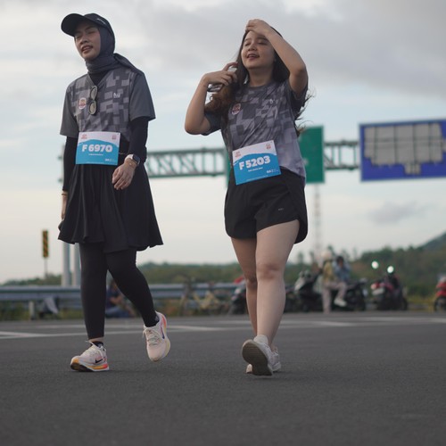 Race photo from KEDIRI HALF MARATHON 2026