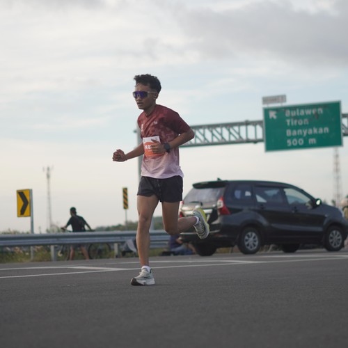 Race photo from KEDIRI HALF MARATHON 2026
