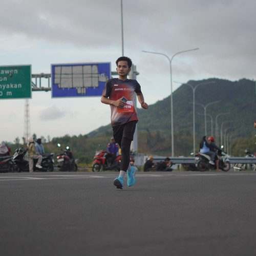 Race photo from KEDIRI HALF MARATHON 2026