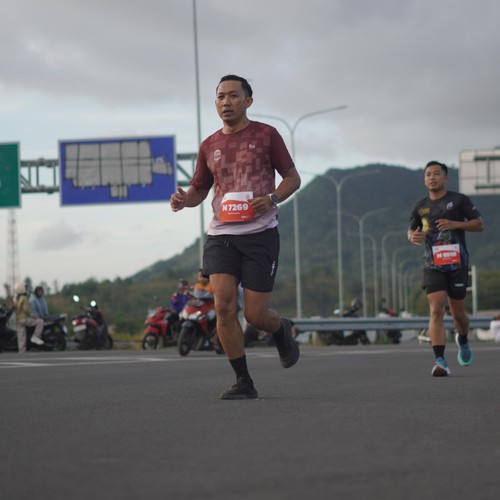 Race photo from KEDIRI HALF MARATHON 2026