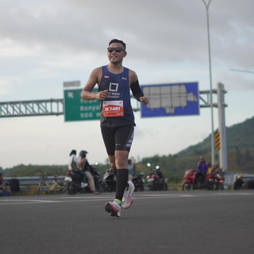 Race photo from KEDIRI HALF MARATHON 2026