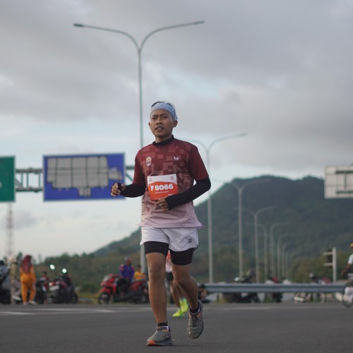 Race photo from KEDIRI HALF MARATHON 2026