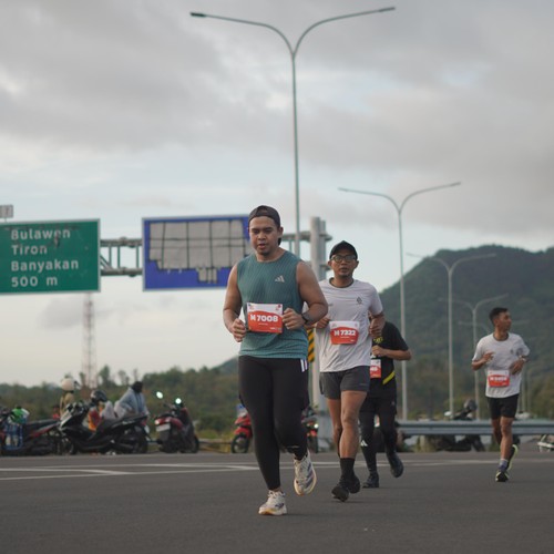 Race photo from KEDIRI HALF MARATHON 2026