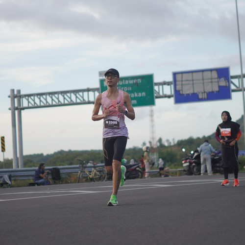 Race photo from KEDIRI HALF MARATHON 2026