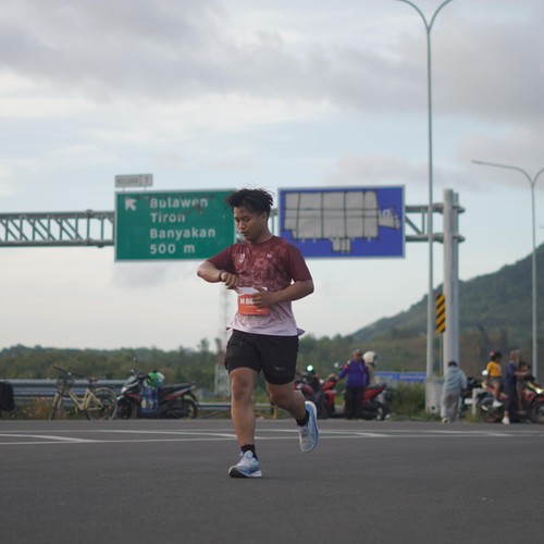 Race photo from KEDIRI HALF MARATHON 2026