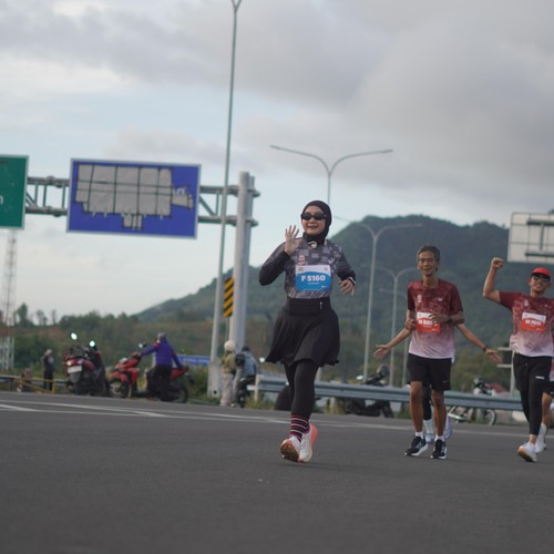 Race photo from KEDIRI HALF MARATHON 2026