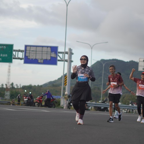 Race photo from KEDIRI HALF MARATHON 2026