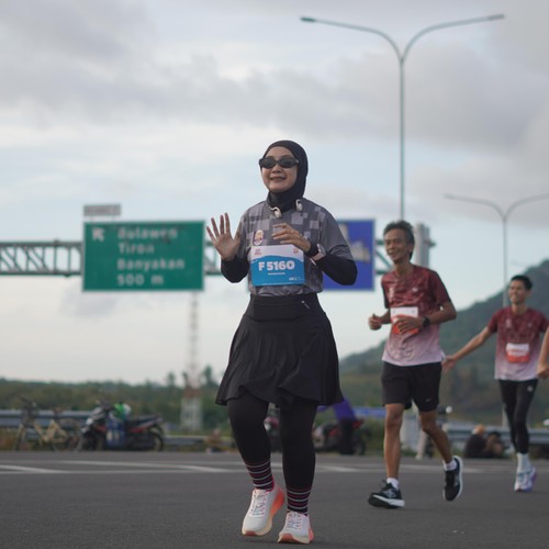 Race photo from KEDIRI HALF MARATHON 2026