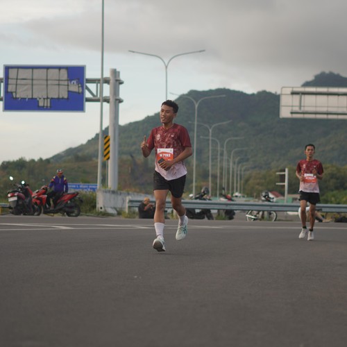 Race photo from KEDIRI HALF MARATHON 2026