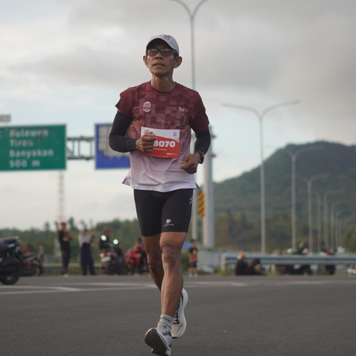 Race photo from KEDIRI HALF MARATHON 2026
