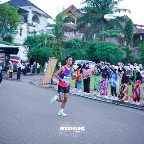 Race photo from BOGORUN 2026