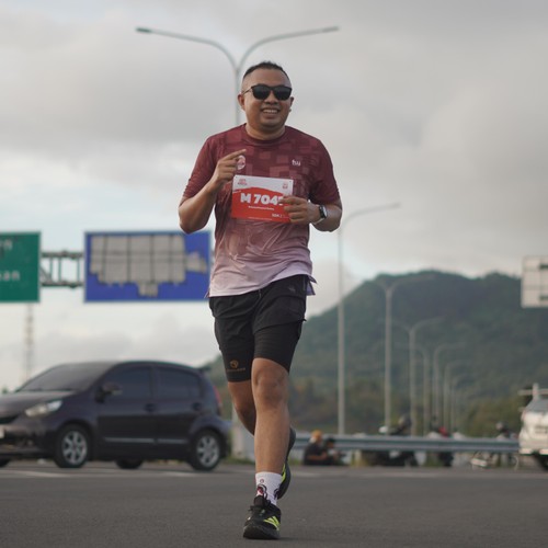 Race photo from KEDIRI HALF MARATHON 2026