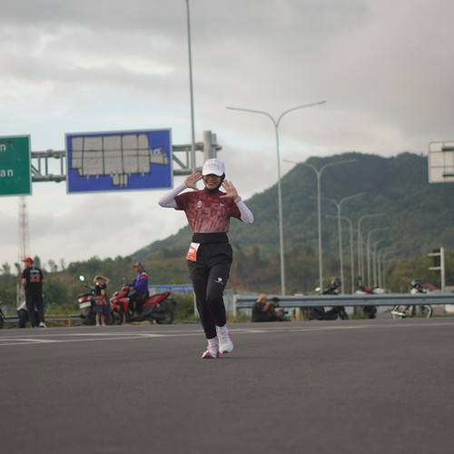 Race photo from KEDIRI HALF MARATHON 2026