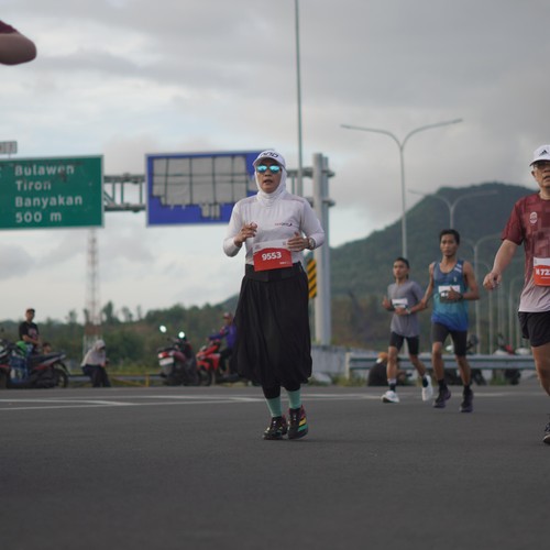 Race photo from KEDIRI HALF MARATHON 2026