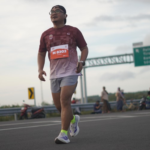 Race photo from KEDIRI HALF MARATHON 2026