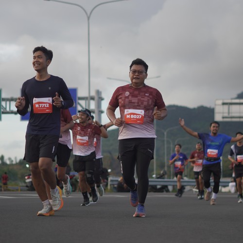 Race photo from KEDIRI HALF MARATHON 2026
