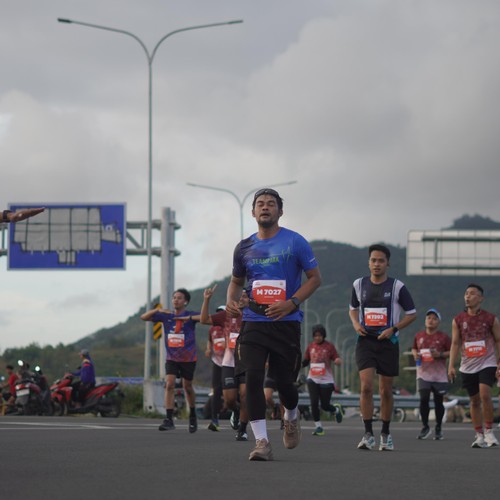Race photo from KEDIRI HALF MARATHON 2026