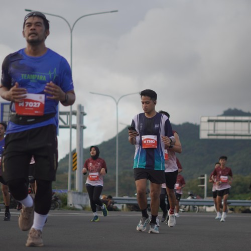 Race photo from KEDIRI HALF MARATHON 2026